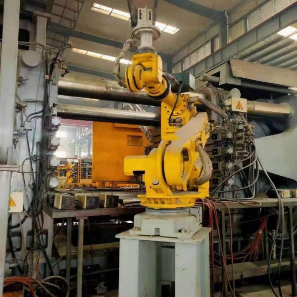 回收压铸机：在回收时要注意什么