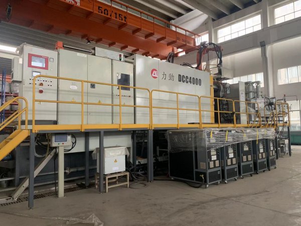 铝合金压铸机周边设备的维护和保养